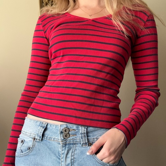 Tommy Hilfiger Striped Long Sleeve Top - Picture 2 of 9